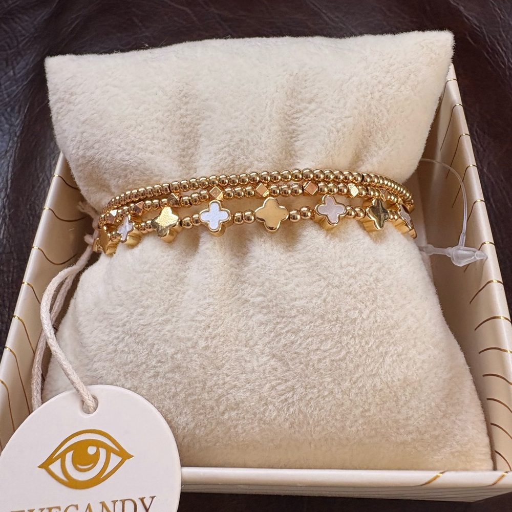Eye Candy Gold and White Armcandy Luxe Collection - Picture 2 of 7